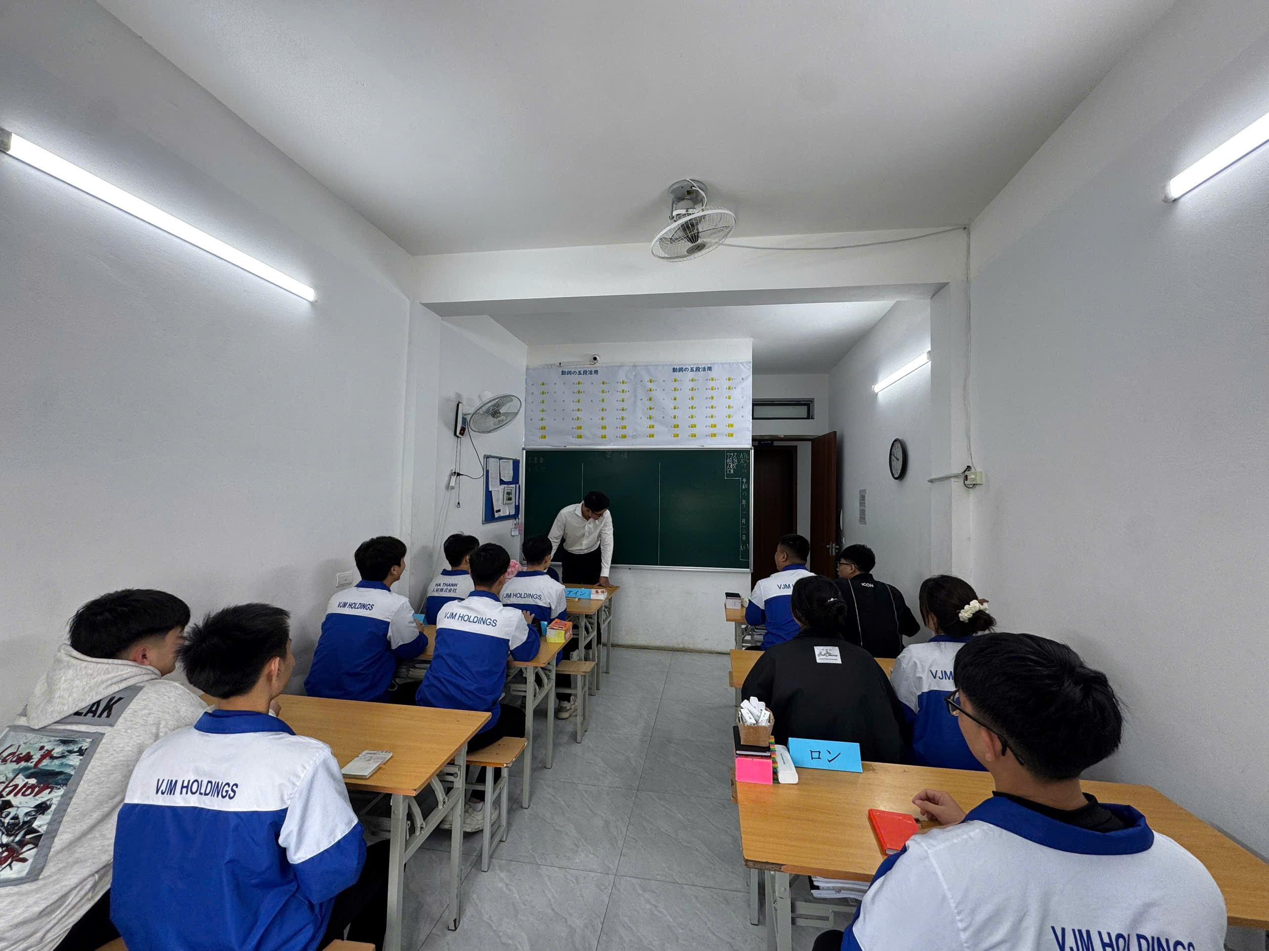 Cảm ơn VJM EDU đã giúp em săn được học bổng 100% học phí năm đầu